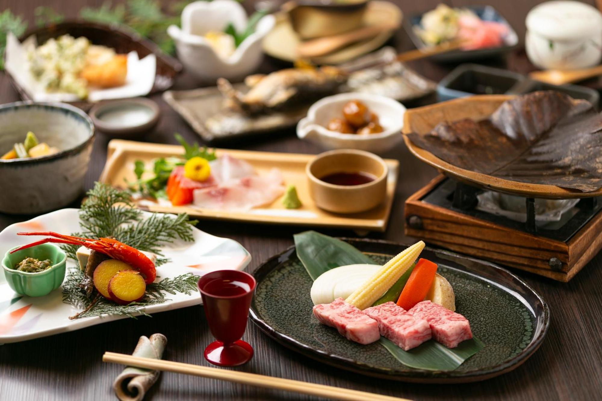Hotel Onyado Hisui à Takayama  Extérieur photo