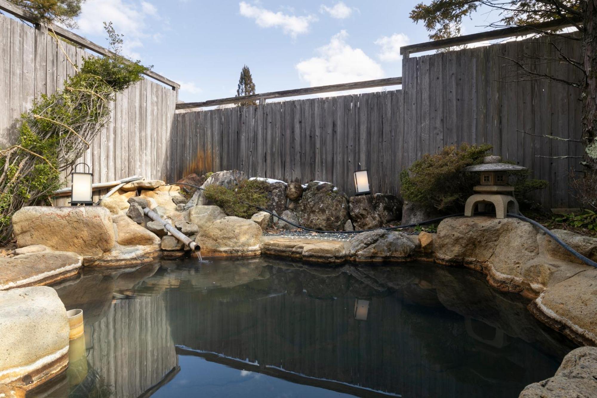 Hotel Onyado Hisui à Takayama  Extérieur photo