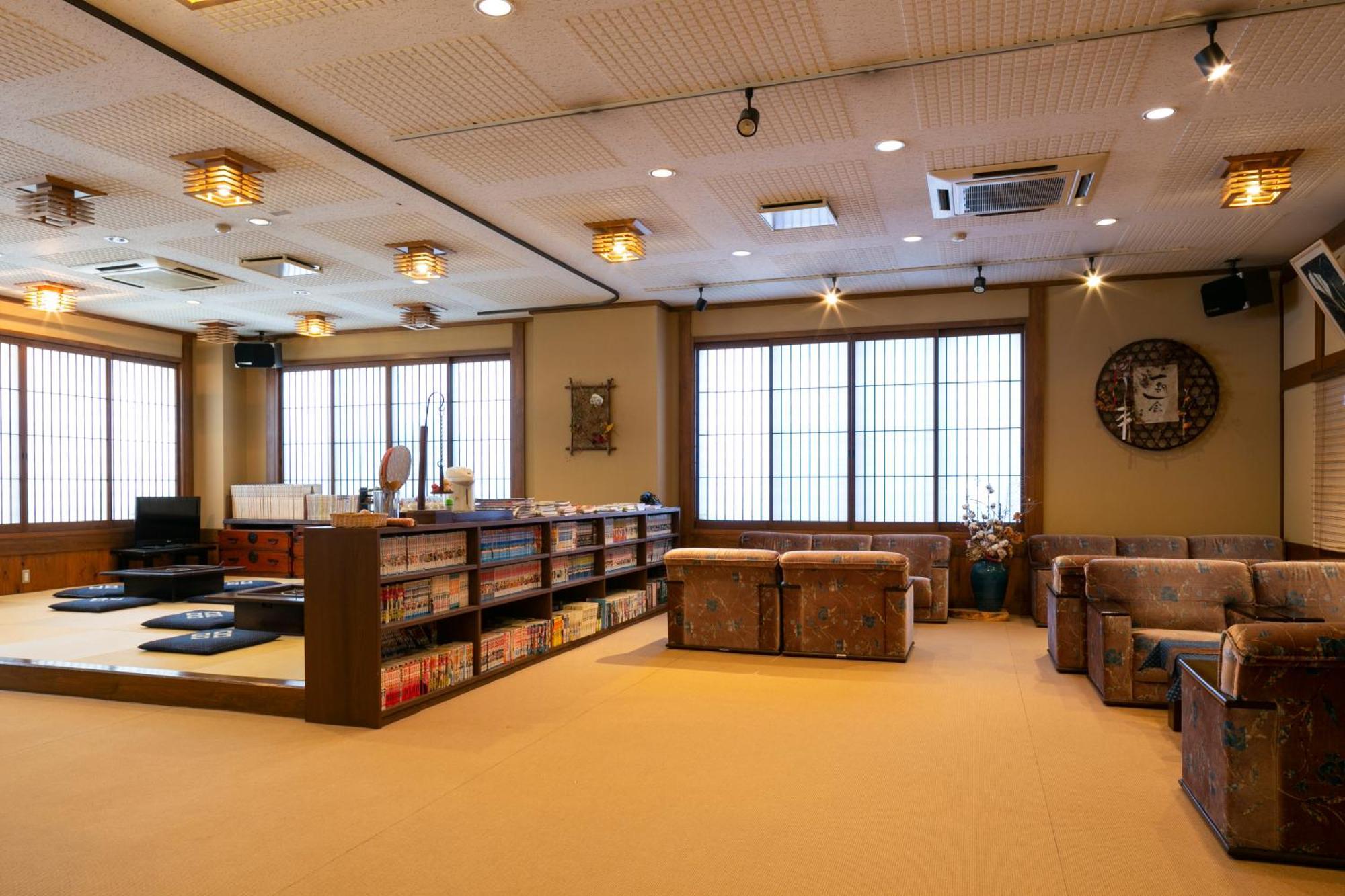 Hotel Onyado Hisui à Takayama  Extérieur photo