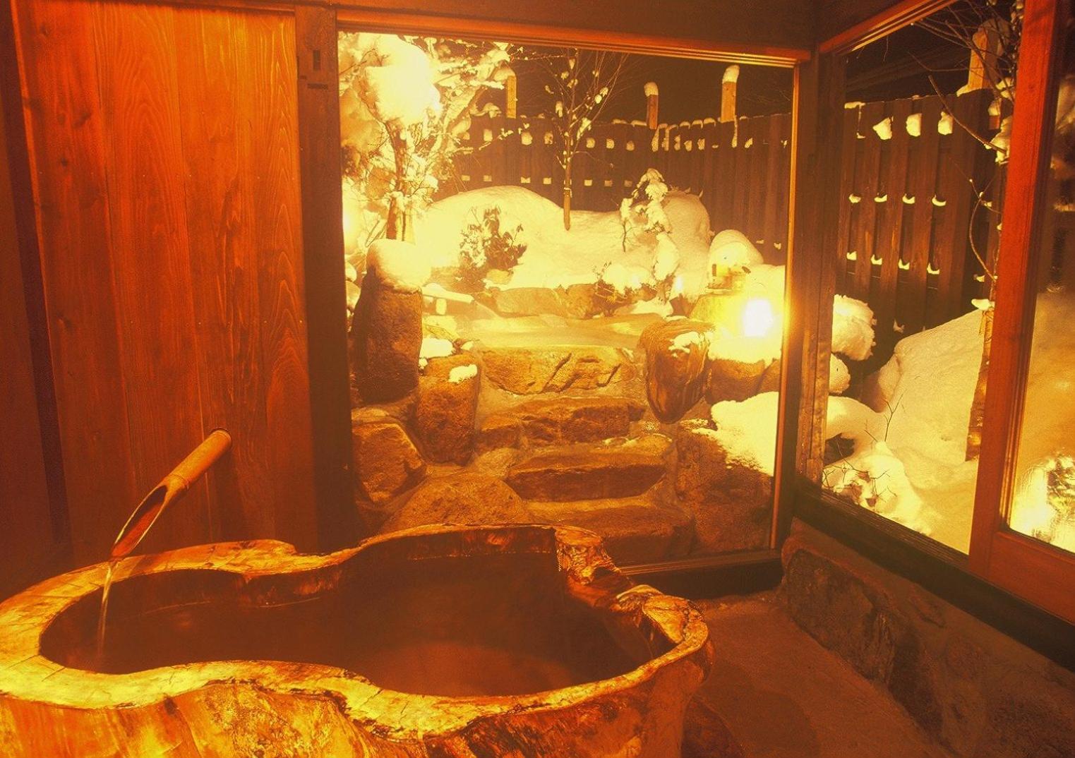Hotel Onyado Hisui à Takayama  Extérieur photo